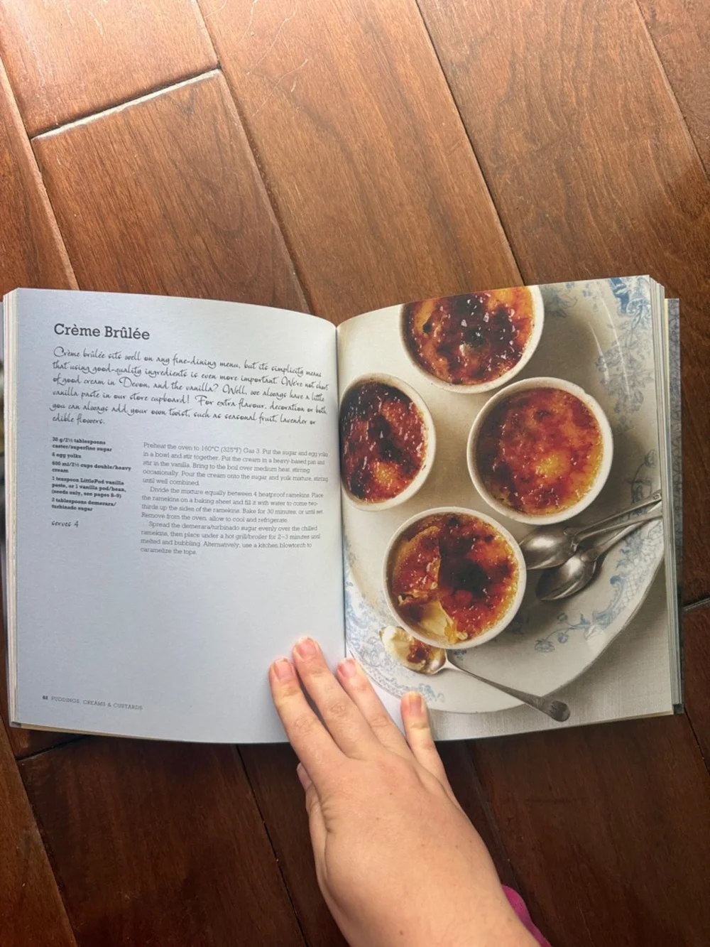 Vanilla Cookbook by Janet Sawyer - Cream & Gold Cover